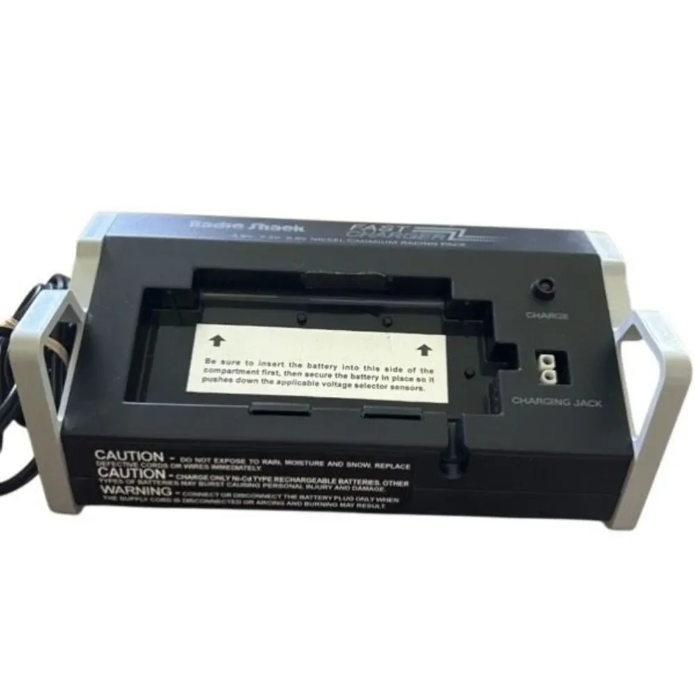 Radio Shack Fast Charger 23-226 *Not Tested*